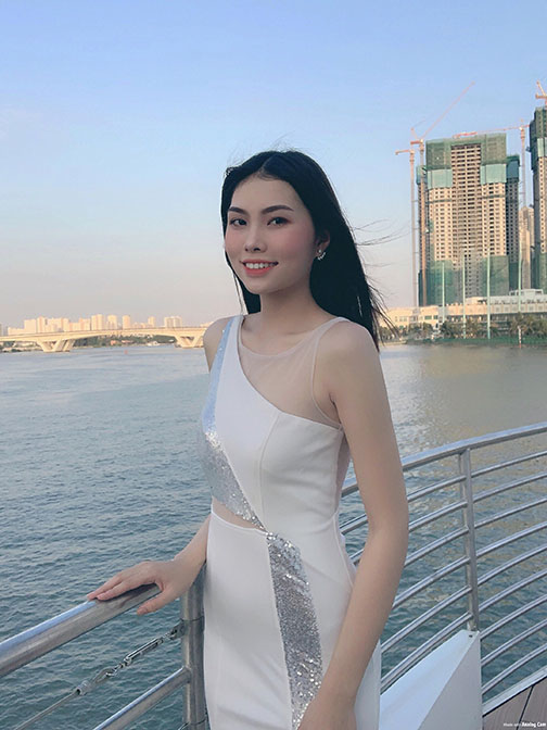 Thiếu nữ Bình Phước lên tiếng về vẻ đẹp áo dài của người con gái Việt Nam